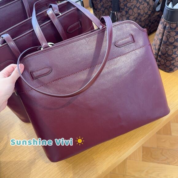 NWT Coach Easton Tote Bag CCZ07 Shiny smooth leather Dark Wine - Picture 4 of 8